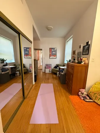 $3,450 | 12 West Chestnut Street, Unit 2, Chicago, IL 60610