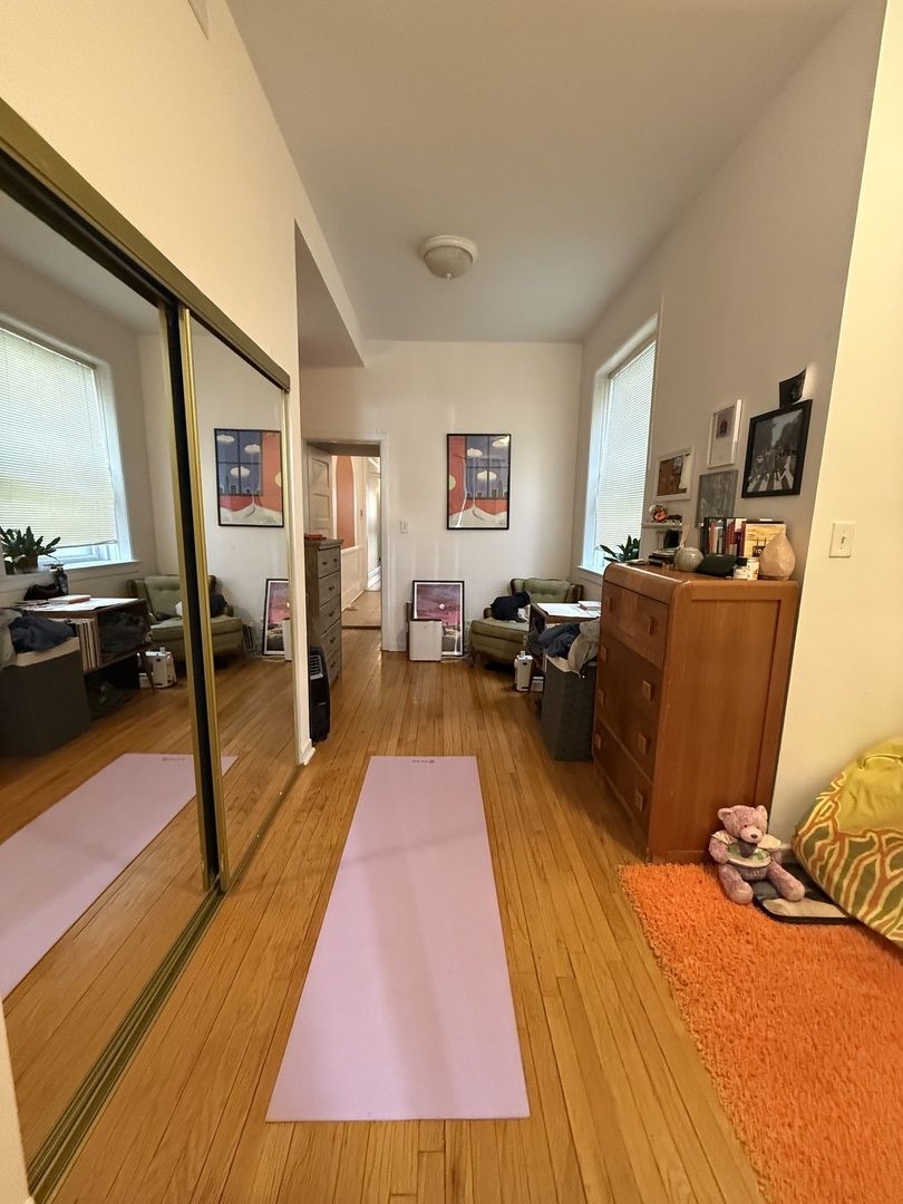 12 West Chestnut Street, Unit 2 Chicago, IL 60610 - Photo 5 of 23