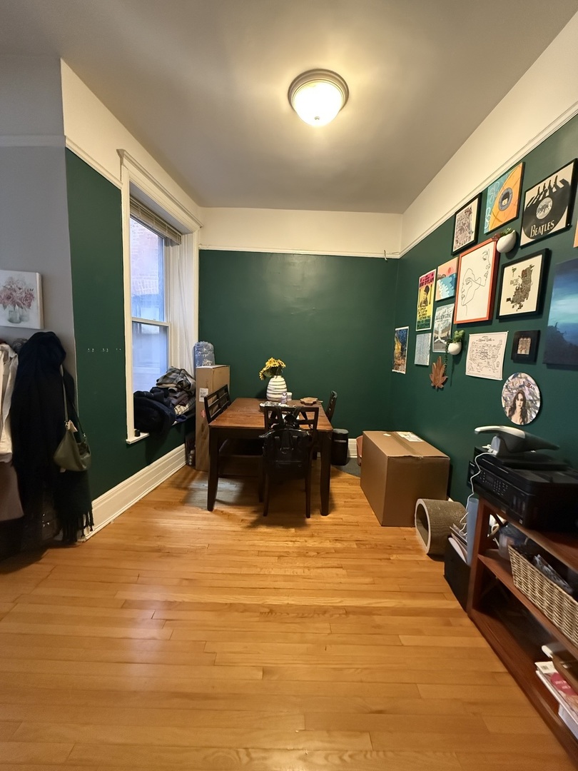 12 West Chestnut Street, Unit 2 Chicago, IL 60610 - Photo 10 of 23