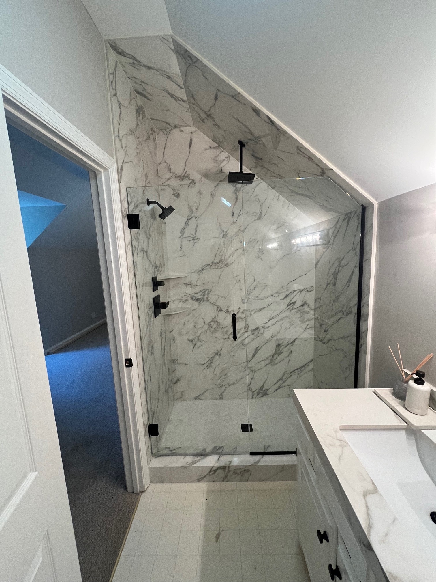 1450 Donna Road Lewisburg, TN 37091 - Photo 14 of 33 a bathroom with a sink a mirror and shower