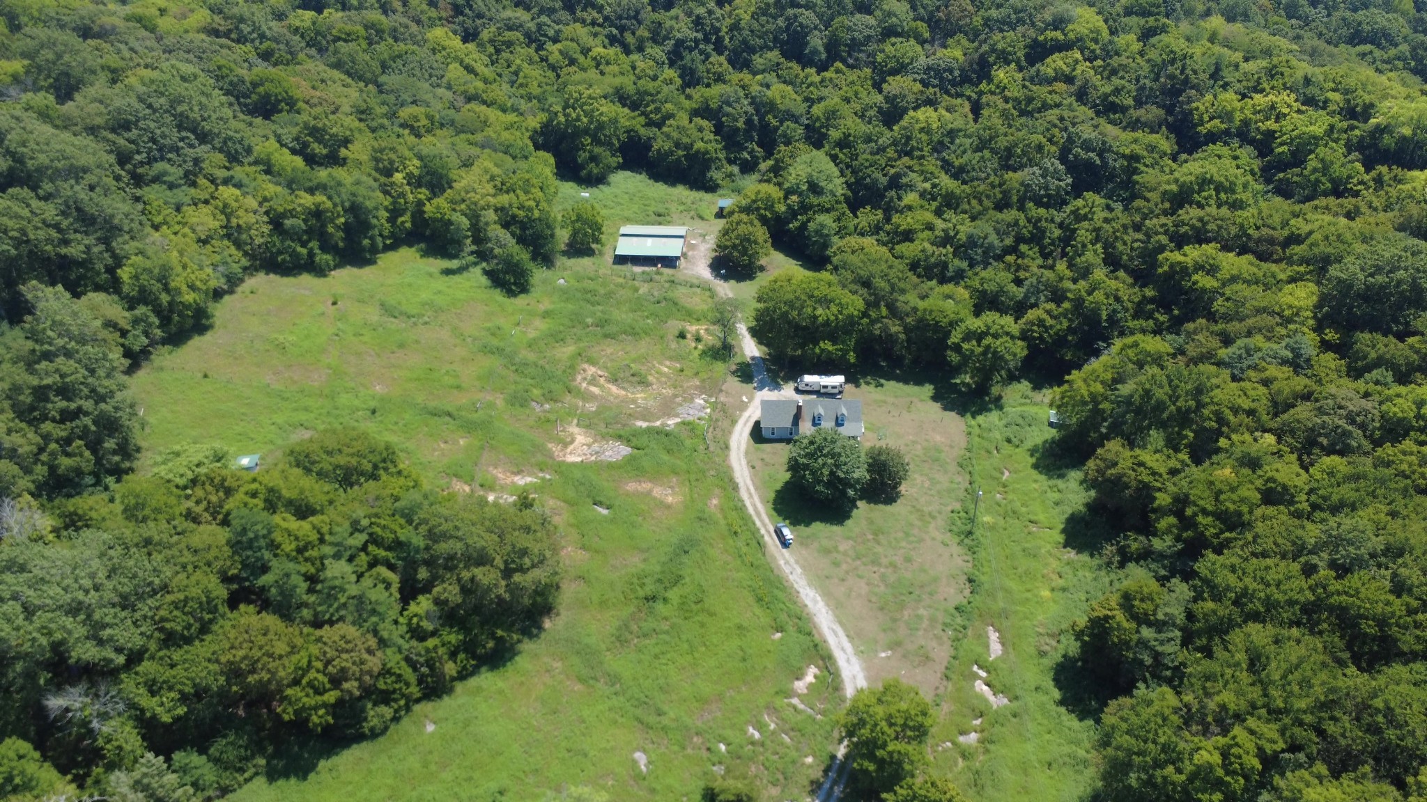 1450 Donna Road Lewisburg, TN 37091 - Photo 32 of 33 an aerial view of a house with a yard