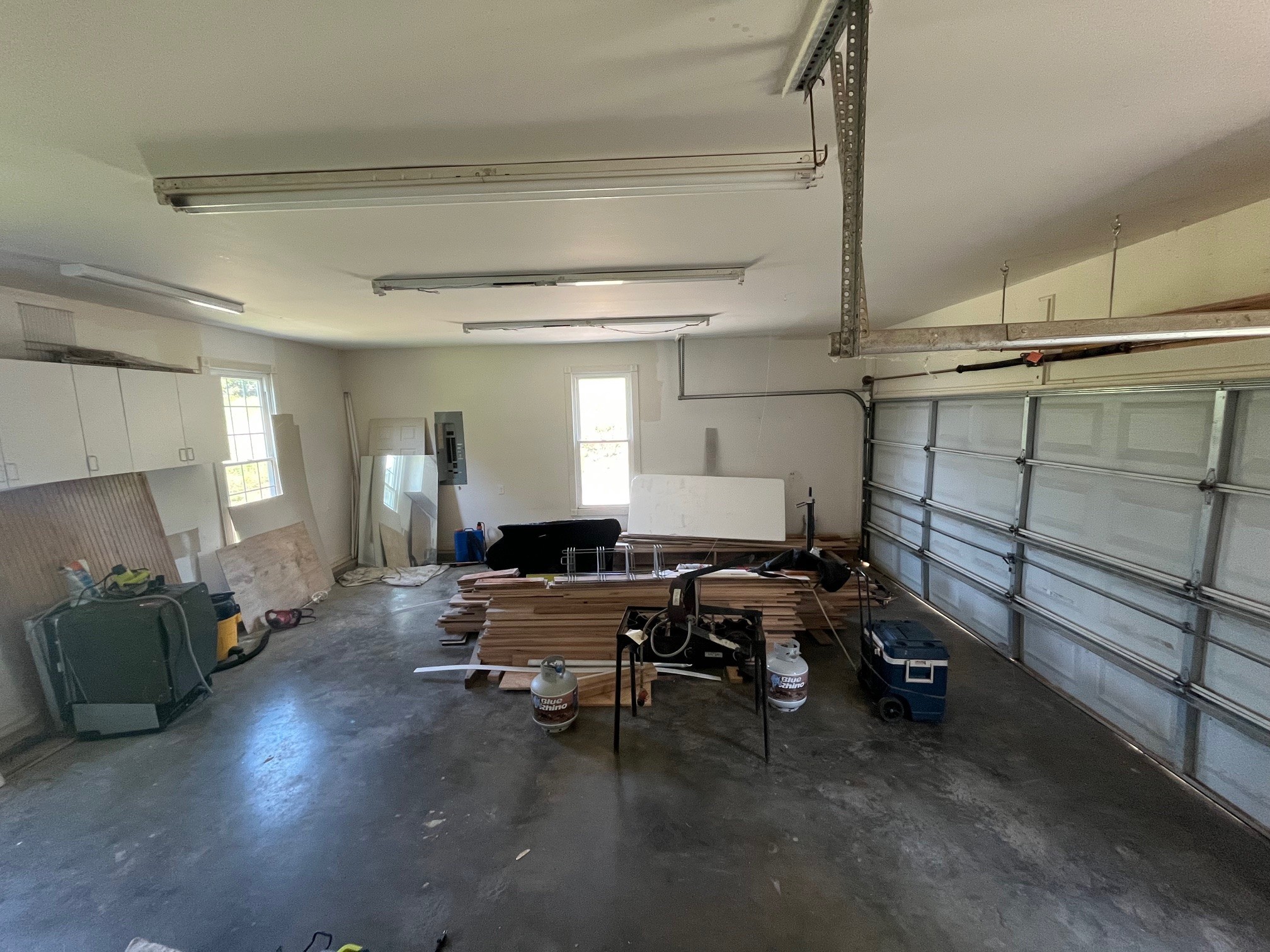 1450 Donna Road Lewisburg, TN 37091 - Photo 33 of 33 a workspace with furniture