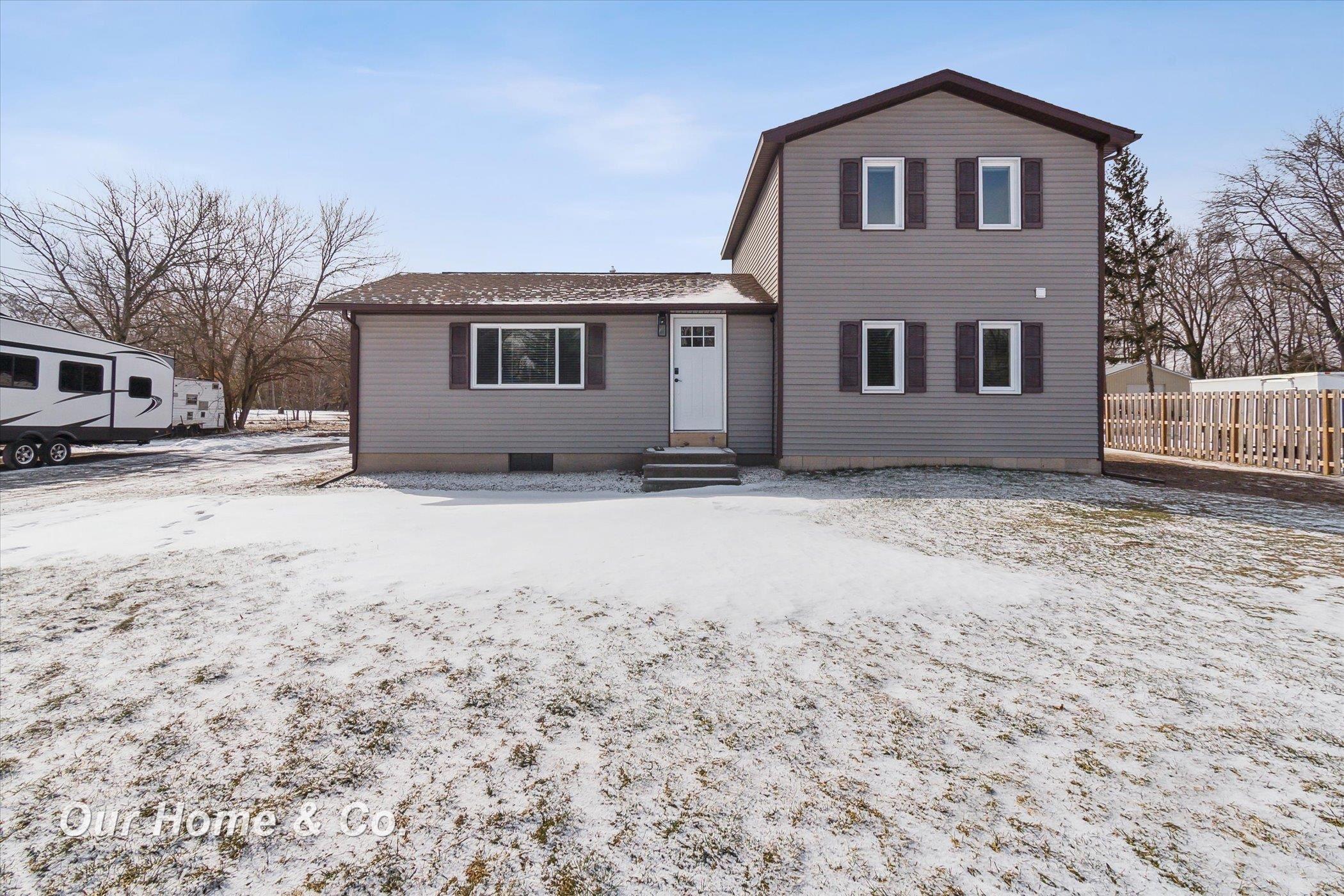 1660 South Huron Road Kawkawlin, MI 48631 - Photo 3 of 32