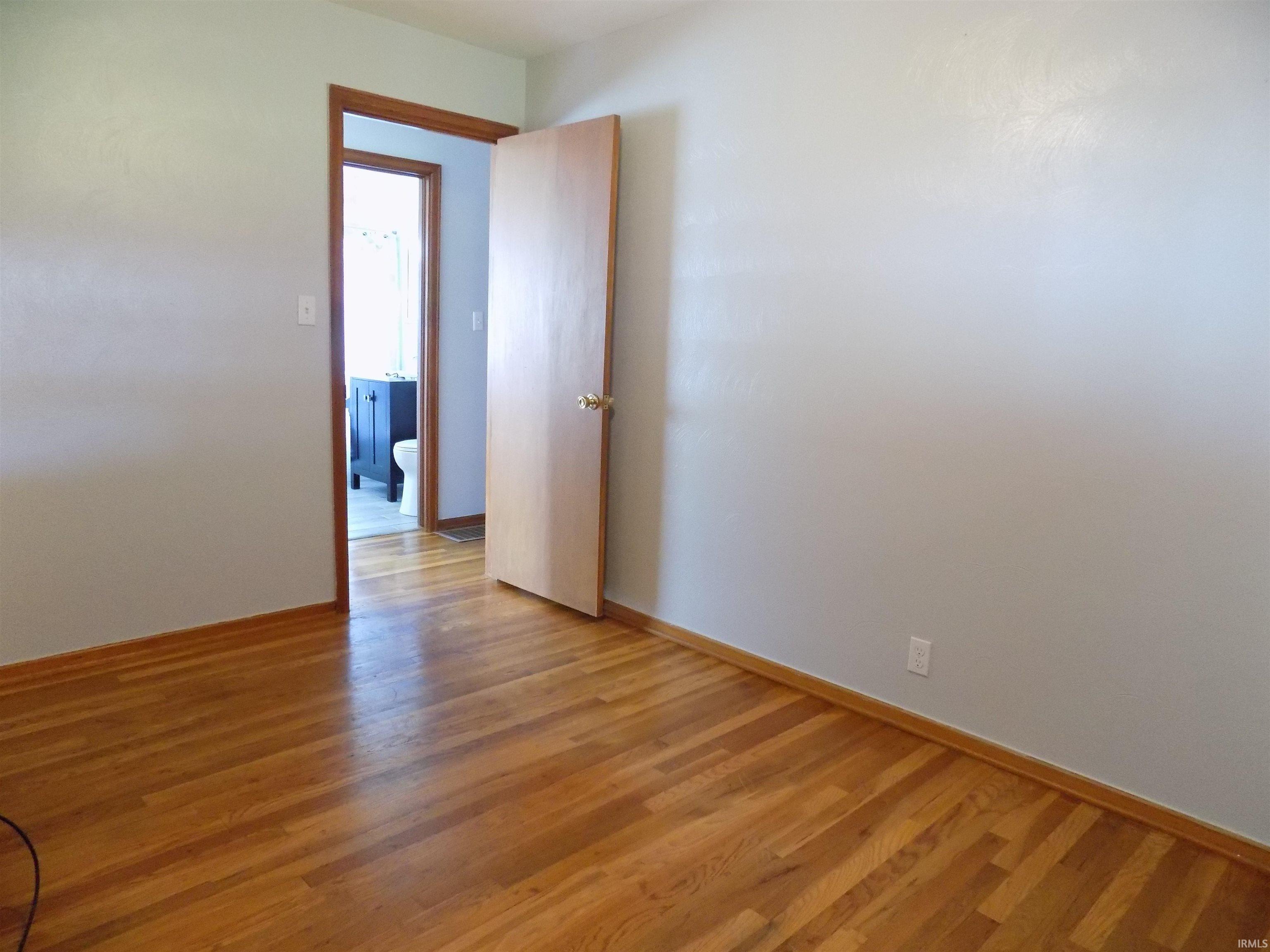 1427 Ryer Street South Bend, IN 46628 - Photo 14 of 19 Gallery Image 14