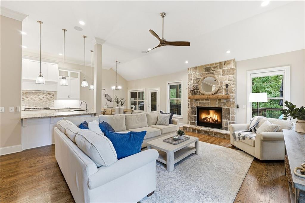 6020 Lake Lanier Heights Road Buford, GA 30518 - Photo 10 of 41