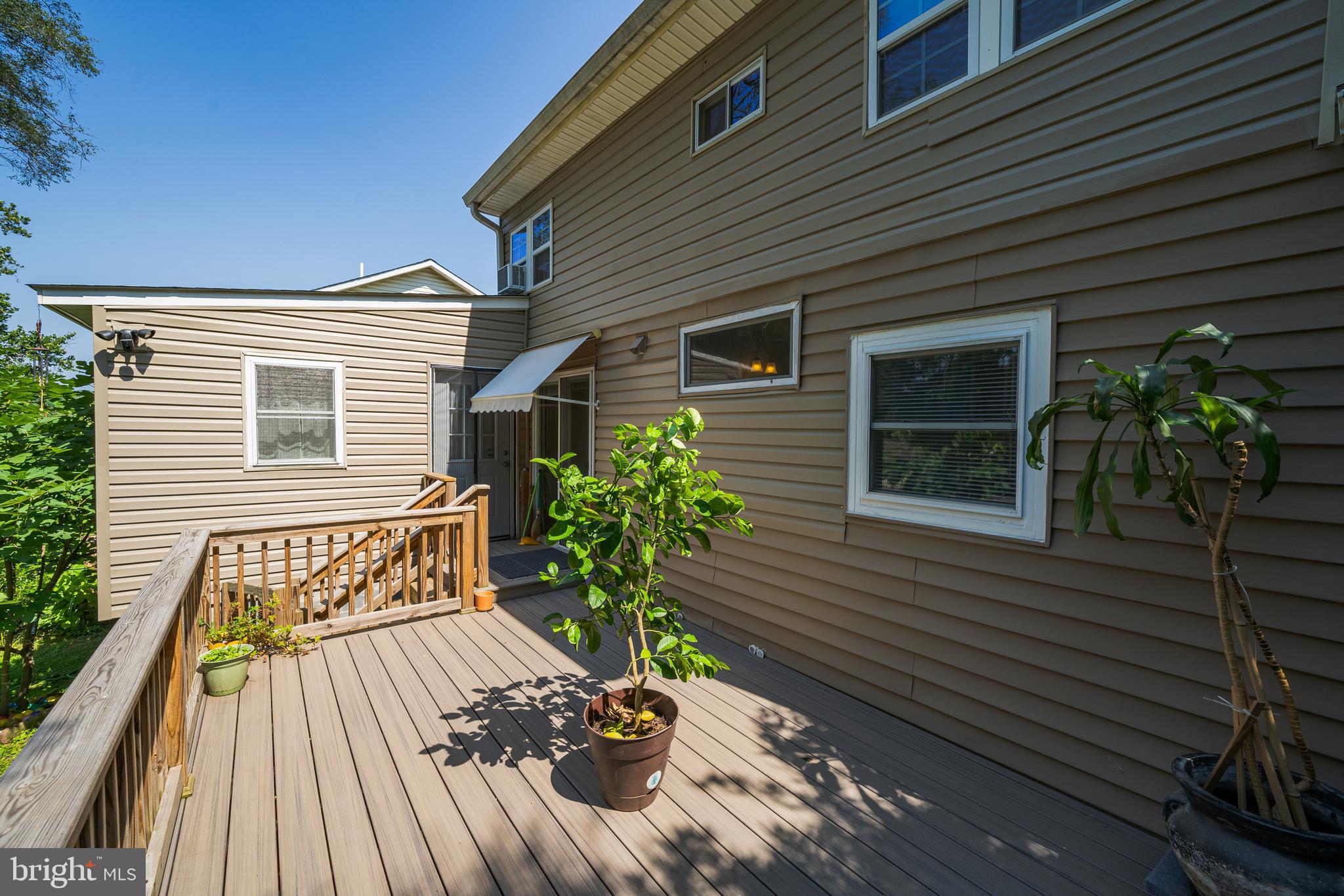 12310 Middle Road Silver Spring, MD 20906 - Photo 49 of 56 exterior deck