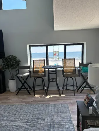 $5,200 | 750 West Broadway, Unit 5Q, Long Beach, NY 11561