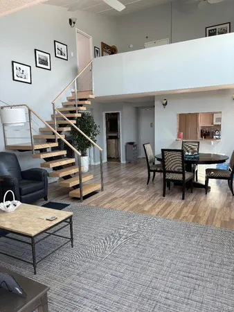 $5,200 | 750 West Broadway, Unit 5Q, Long Beach, NY 11561