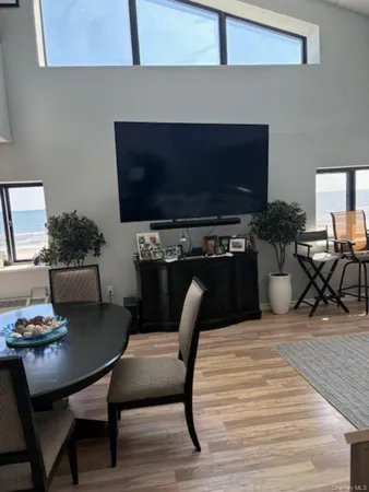 $5,200 | 750 West Broadway, Unit 5Q, Long Beach, NY 11561