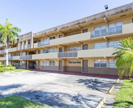 $2,100 | 11005 Southwest 1st Street, Unit 107, Sweetwater, FL 33174