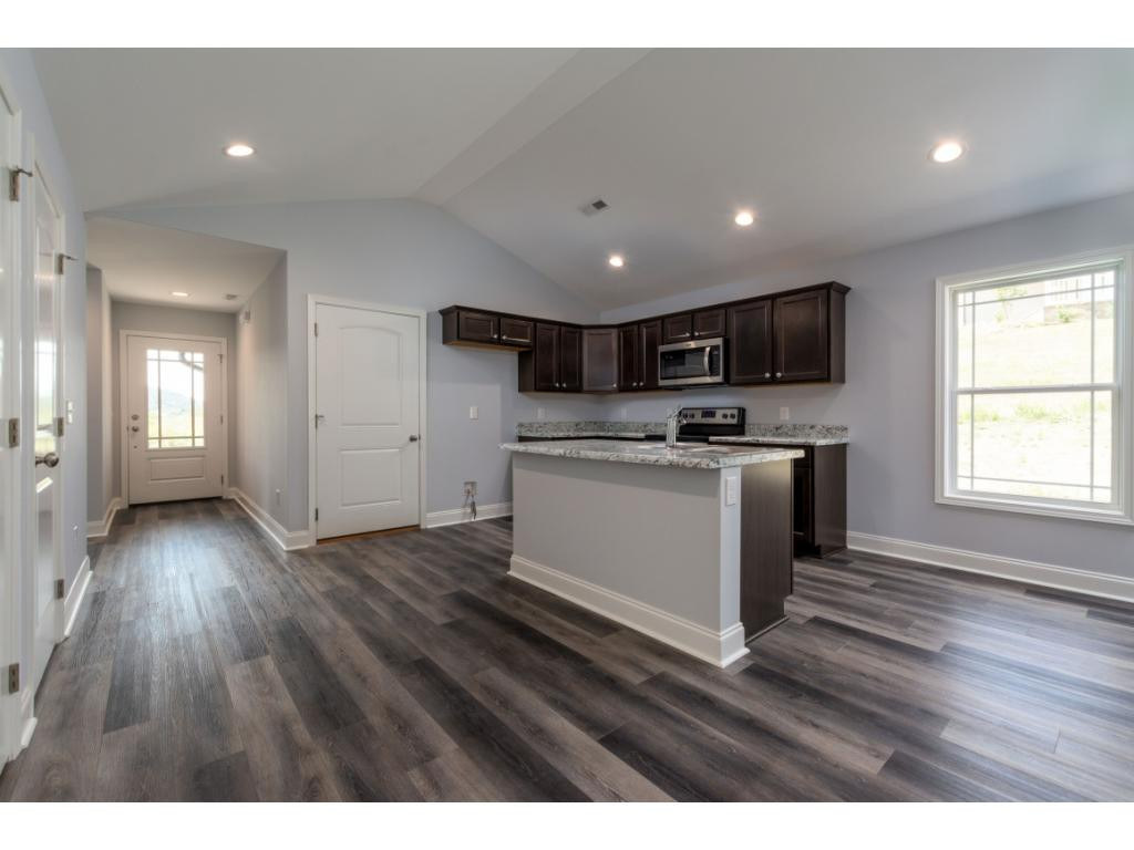 2906 Southbridge Road Kingsport, TN 37664 - Photo 12 of 25 Photo 13