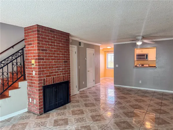 $399,000 | 9019 Cedros Avenue, Unit 12, Panorama City, CA 91402