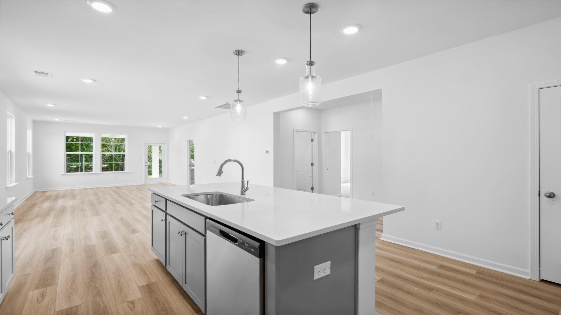 444 Cadbury Loop Summerville, SC 29486 - Photo 9 of 25 Kitchen