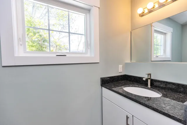 $325,000 | 6 A Villa Brasi Lane, Boscawen, NH 03303