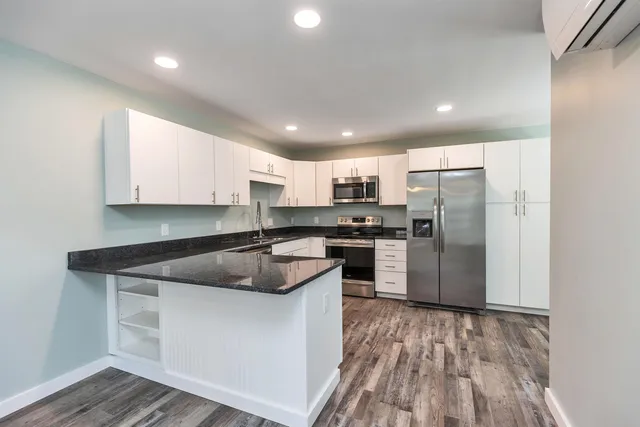 $325,000 | 6 A Villa Brasi Lane, Boscawen, NH 03303