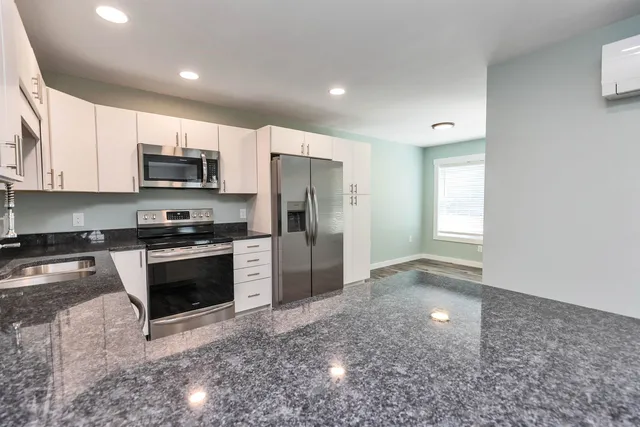 $325,000 | 6 A Villa Brasi Lane, Boscawen, NH 03303