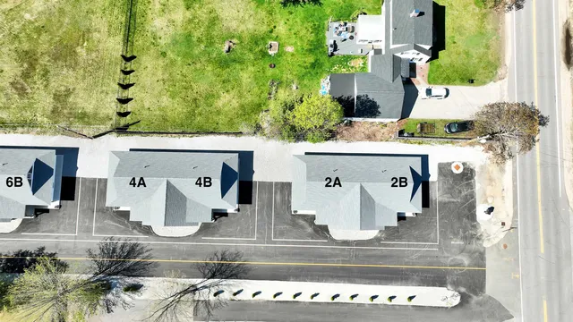 $325,000 | 6 A Villa Brasi Lane, Boscawen, NH 03303