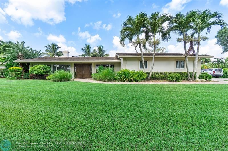 7447 Northwest 82nd Ter