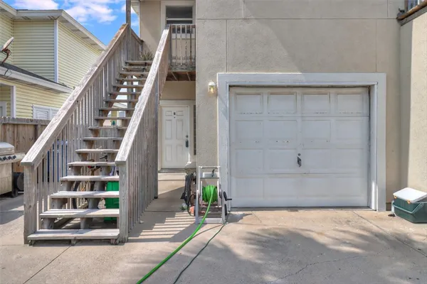 $1,395 | 13986 Fortuna Bay Drive, Unit B, Corpus Christi, TX 78418