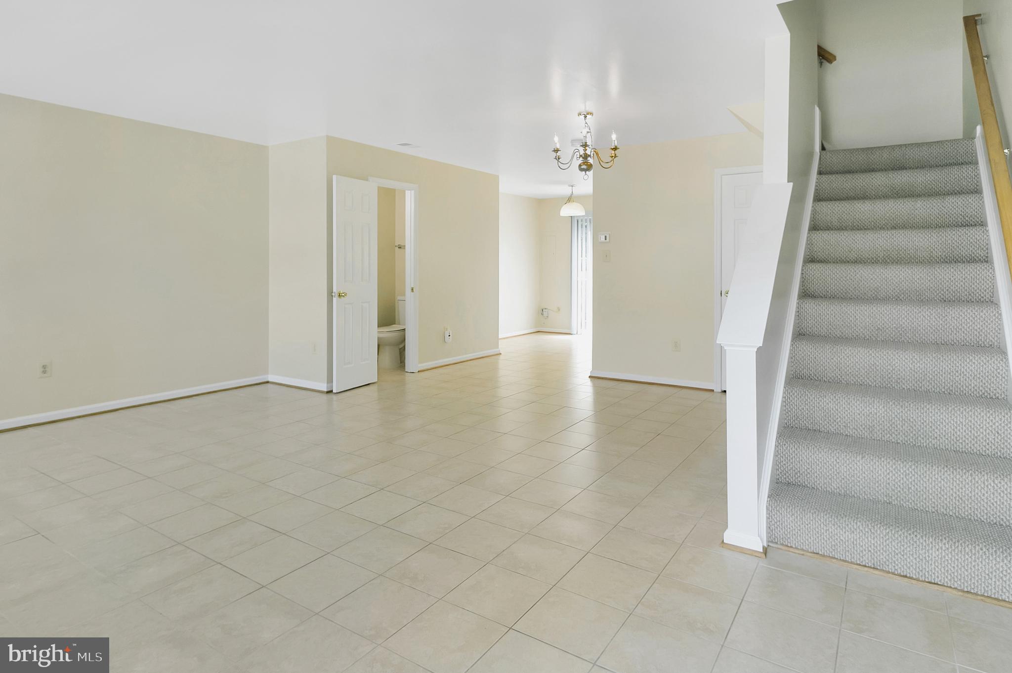 14827 Bolton Road Centreville, VA 20121 - Photo 14 of 32 Gallery Image 14