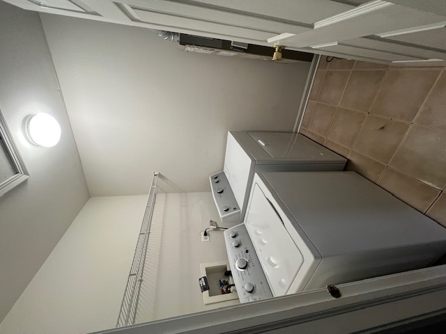 309 Springbrook Trail South Oswego, IL 60543 - Photo 9 of 11