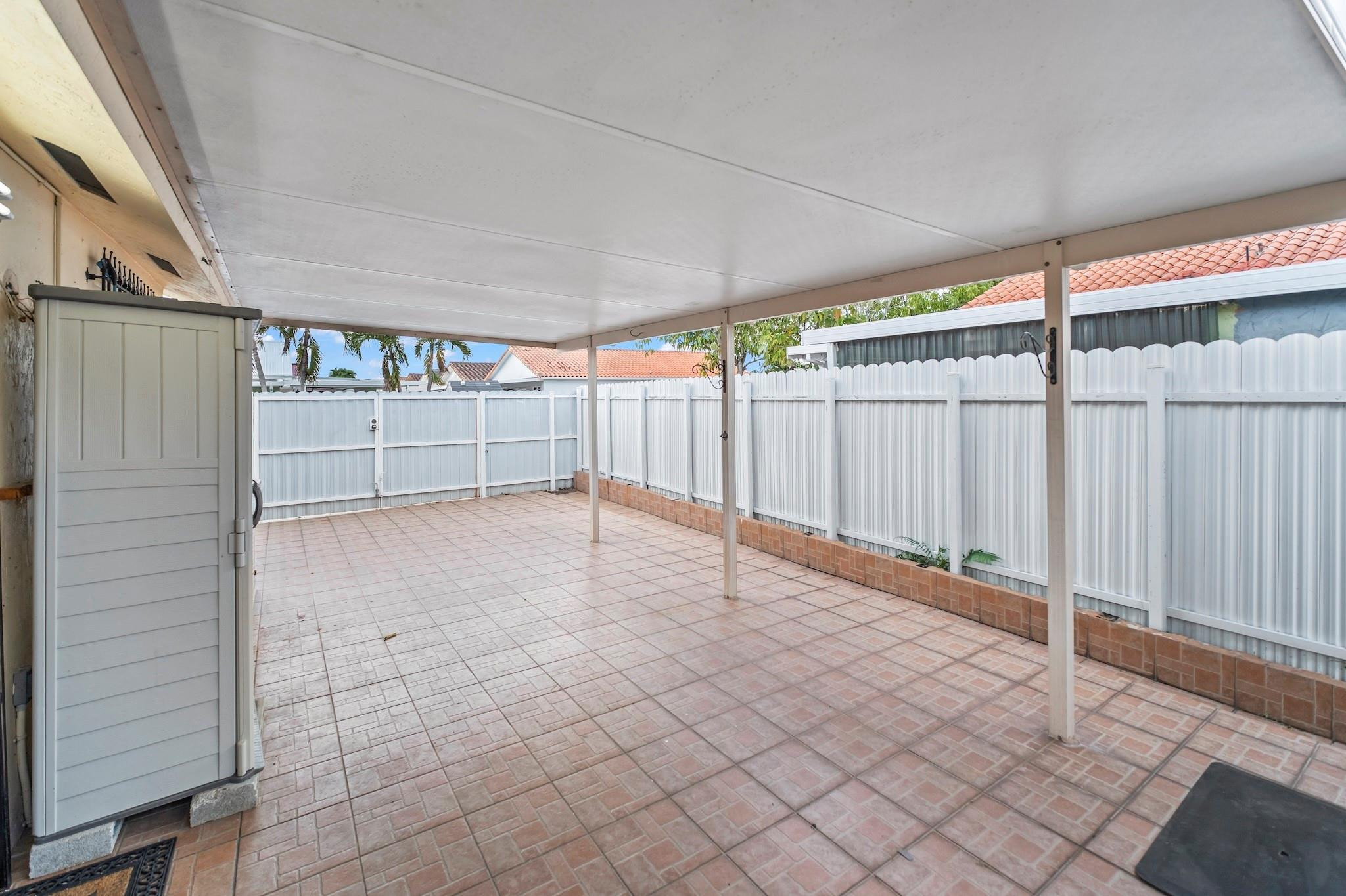 2597 West 73rd Place Hialeah, FL 33016 - Photo 36 of 40 Photo 36