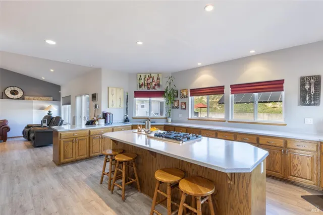 $10,499,000 | 5933 Haire Lane, Sonoma, CA 95476