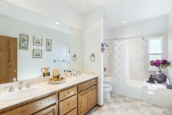 $9,975,000 | 5933 Haire Lane, Sonoma, CA 95476