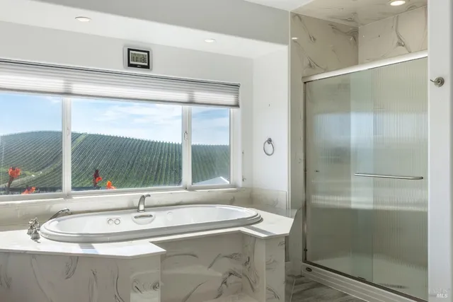 $10,499,000 | 5933 Haire Lane, Sonoma, CA 95476