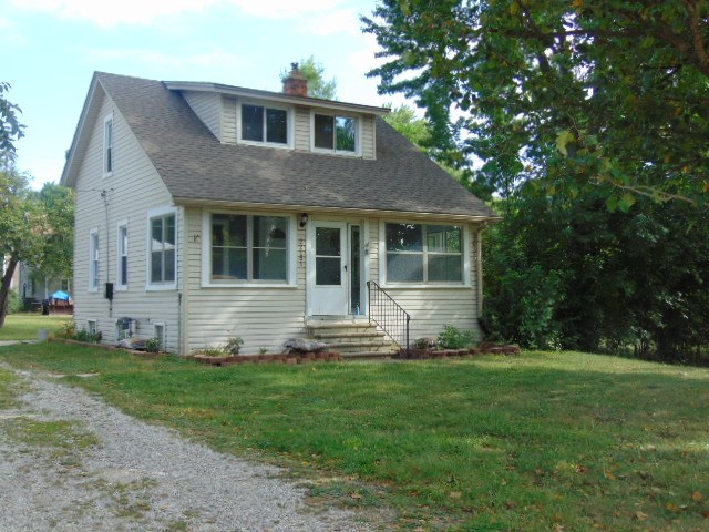 22151 15 Mile Road Clinton Township, MI 48035 - Photo 3 of 37