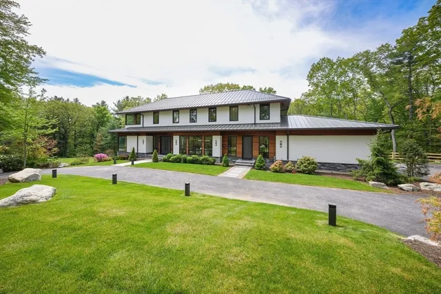 $7,850,000 | 12 Robin Road, Weston, MA 02493