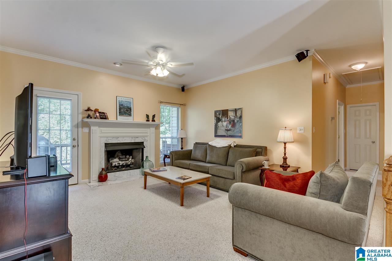 21196 Polly Circle McCalla, AL 35111 - Photo 4 of 33