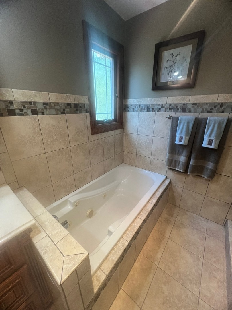 17926 La Haigh Road Homewood, IL 60430 - Photo 22 of 39
