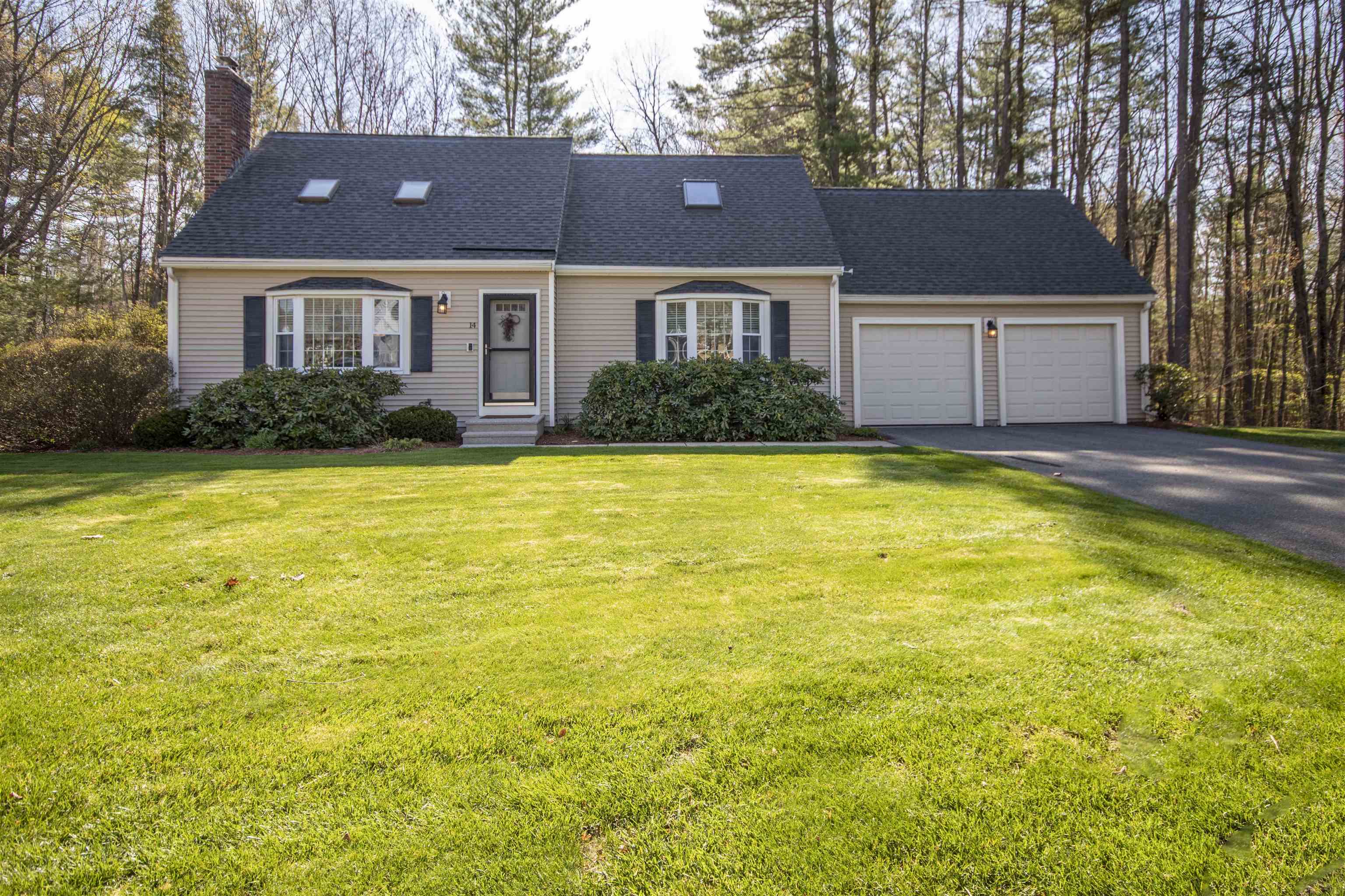 14 Waubeeka Springs Road Hudson, NH 03051 - Photo 1 of 40 Gallery Image 1