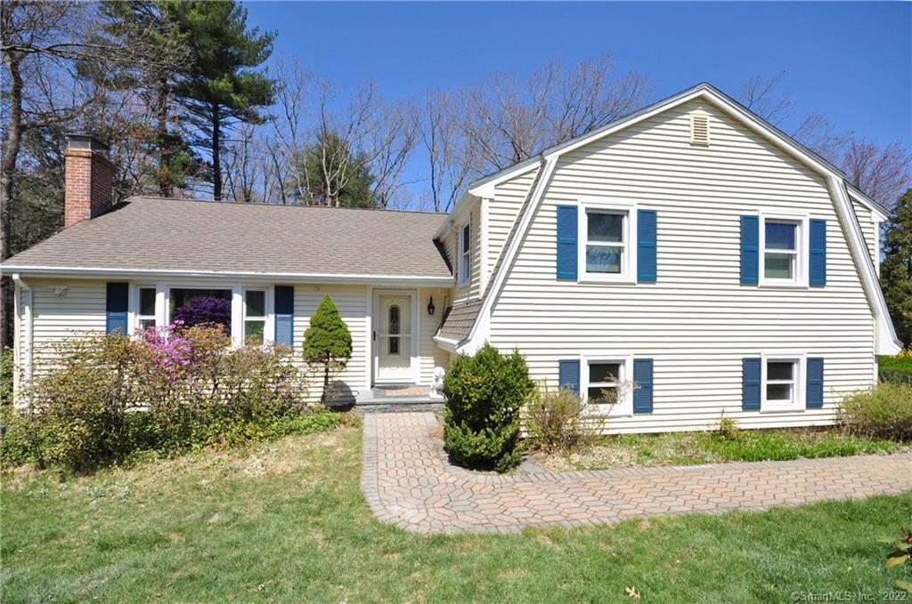 18 Stockade Road Simsbury, CT 06092 - Photo 1 of 1