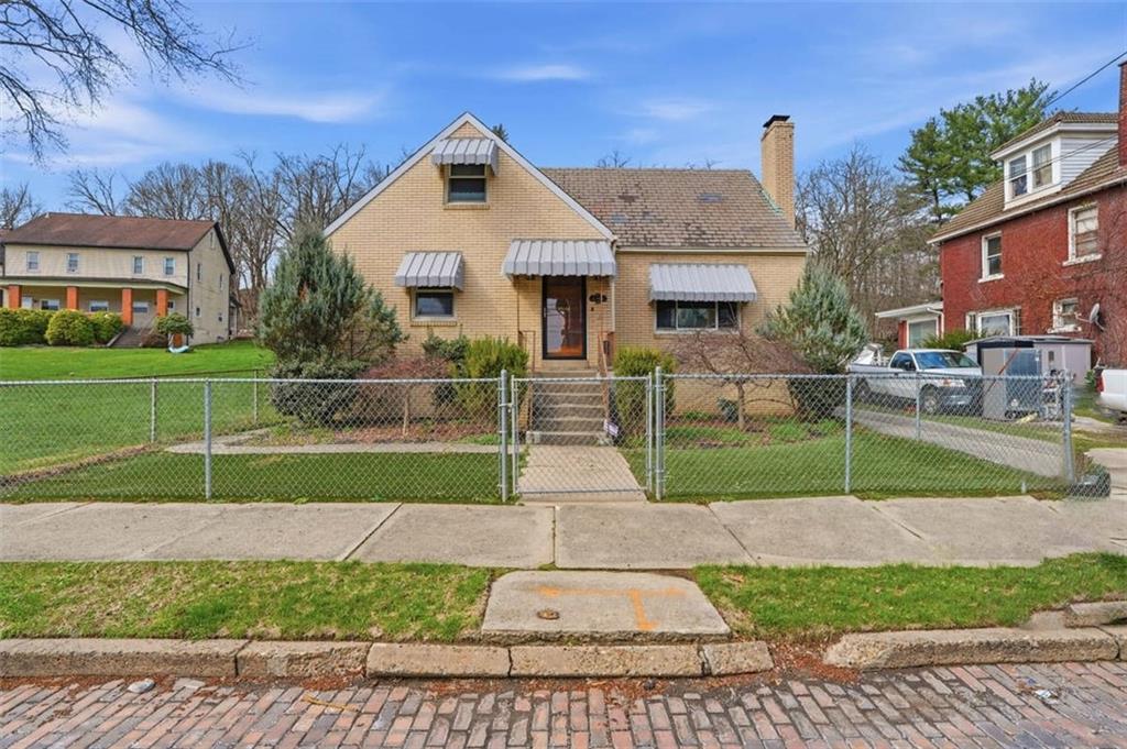 127 Amelia Street McKees Rocks, PA 15136 - Photo 1 of 29 Gallery Image 1