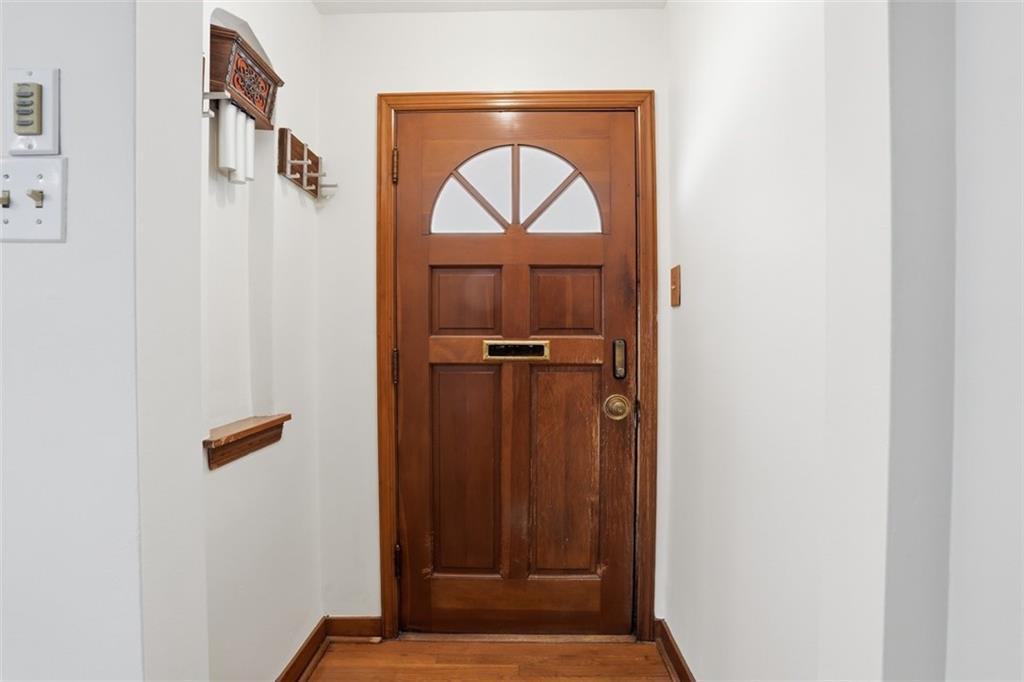 127 Amelia Street McKees Rocks, PA 15136 - Photo 2 of 29 Gallery Image 2