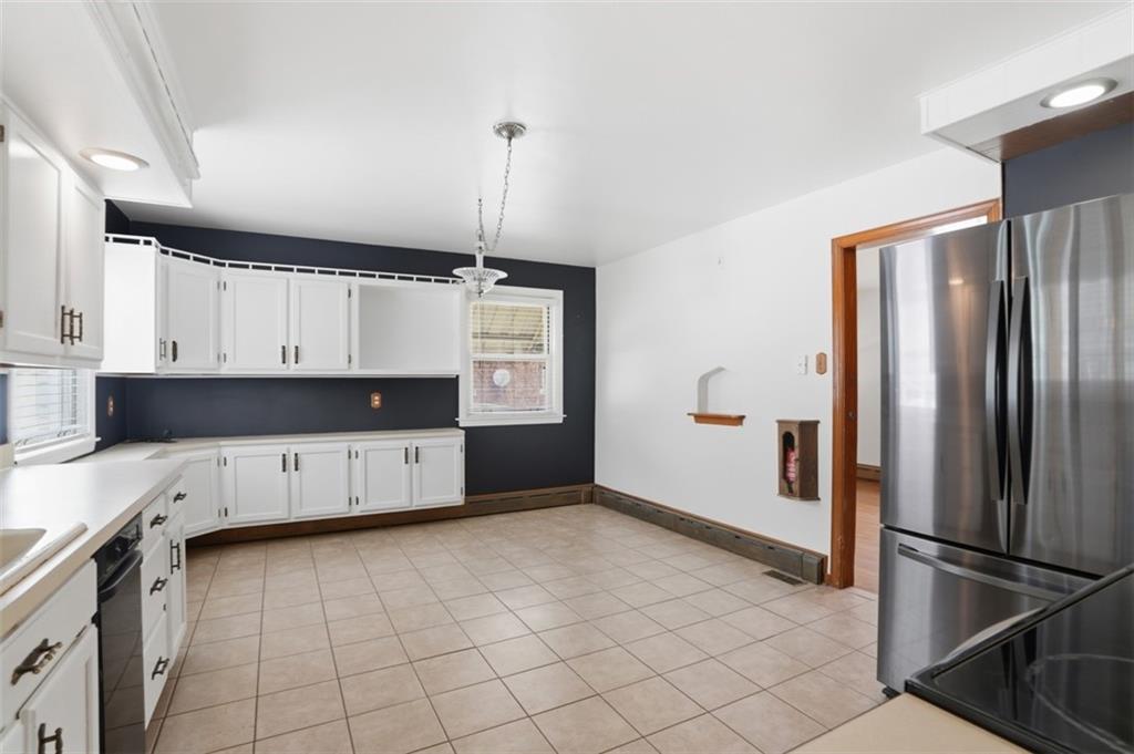 127 Amelia Street McKees Rocks, PA 15136 - Photo 9 of 29 Gallery Image 9
