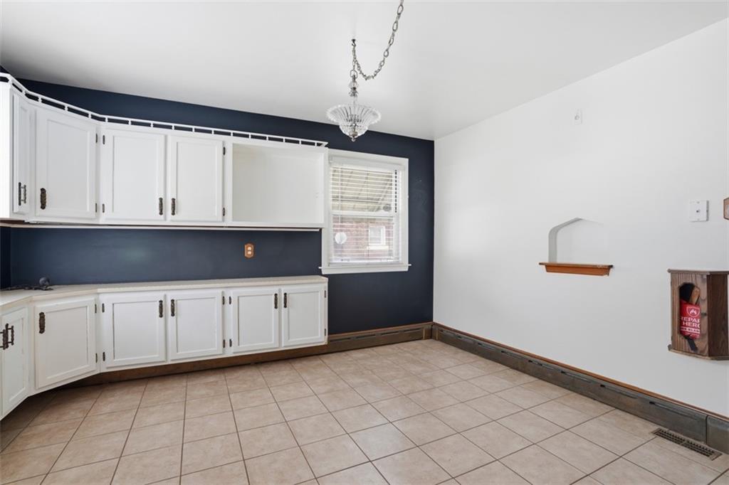 127 Amelia Street McKees Rocks, PA 15136 - Photo 10 of 29 Gallery Image 10