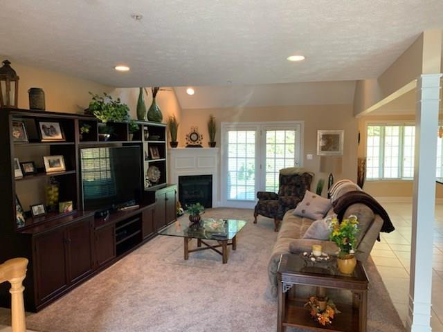 109 Victoria Lane Canonsburg, PA 15317 - Photo 3 of 13