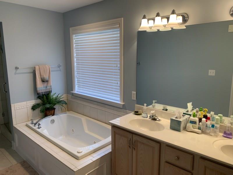 109 Victoria Lane Canonsburg, PA 15317 - Photo 8 of 13