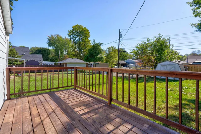 $114,900 | 1615 Ravenswood Drive, Evansville, IN 47714