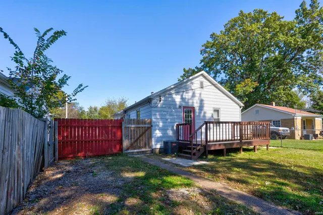 $114,900 | 1615 Ravenswood Drive, Evansville, IN 47714