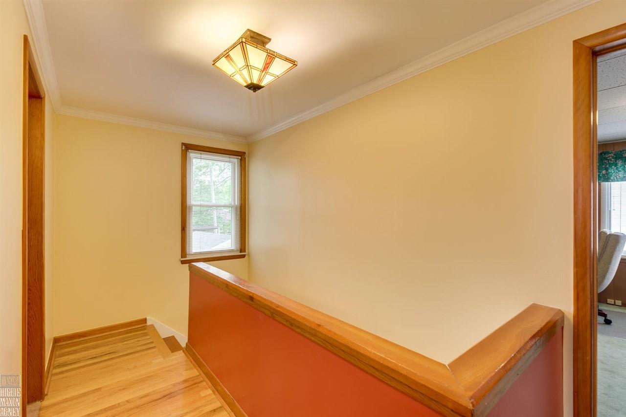 1137 Hawthorne Road Grosse Pointe Woods, MI 48236 - Photo 19 of 31