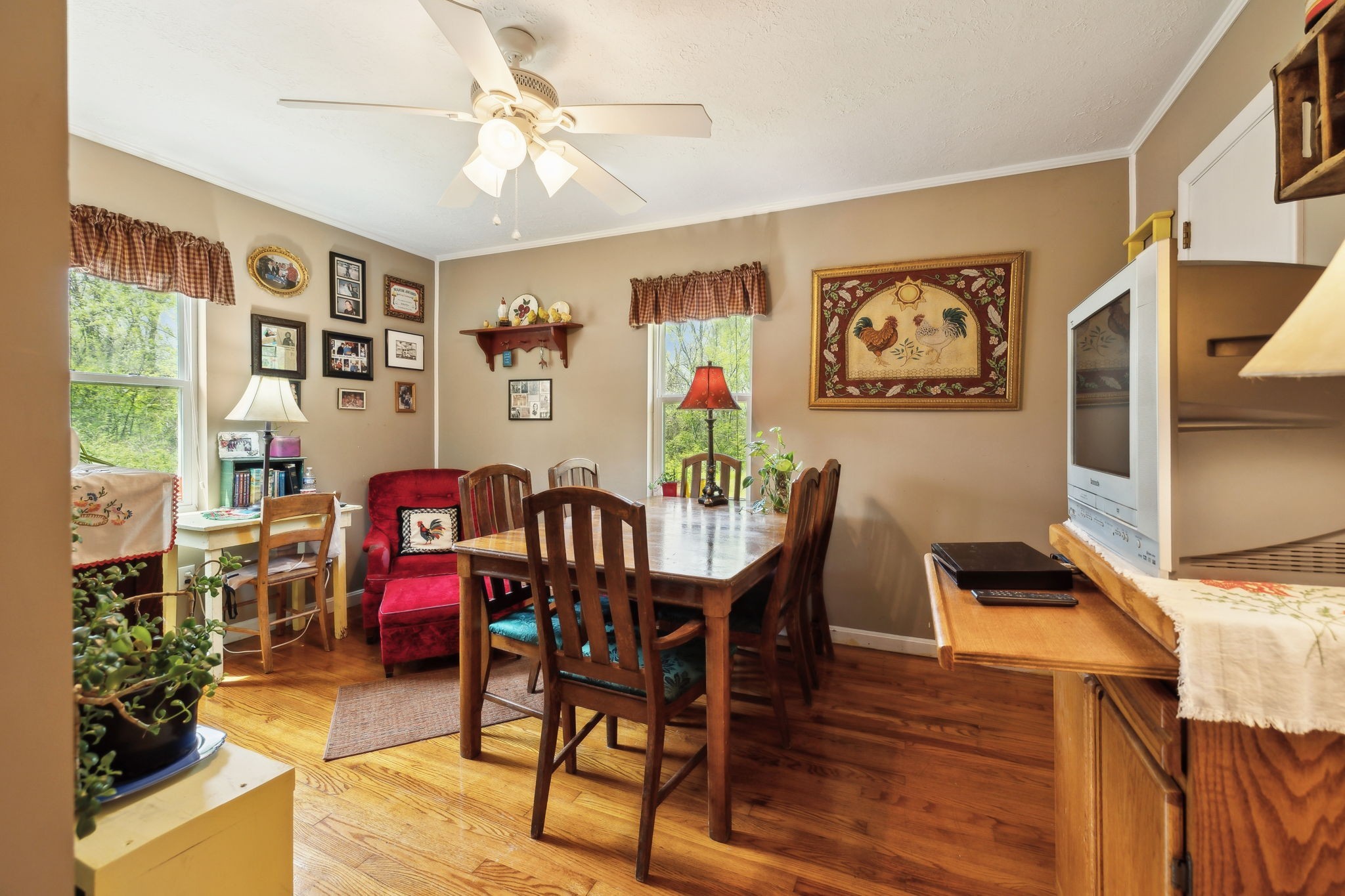 319 Hogan Road Gordonsville, TN 38563 - Photo 16 of 26