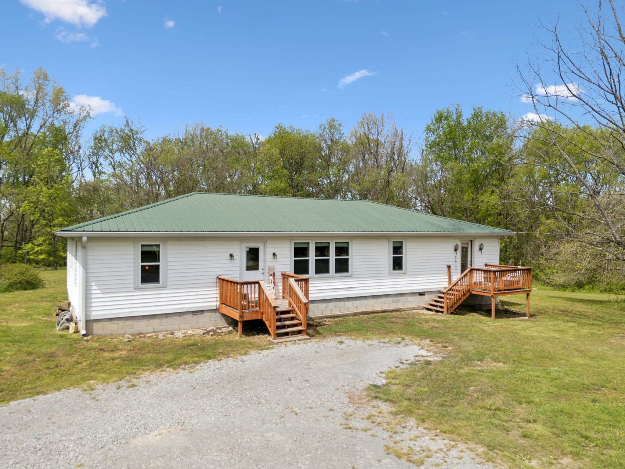 319 Hogan Road Gordonsville, TN 38563 - Photo 22 of 26