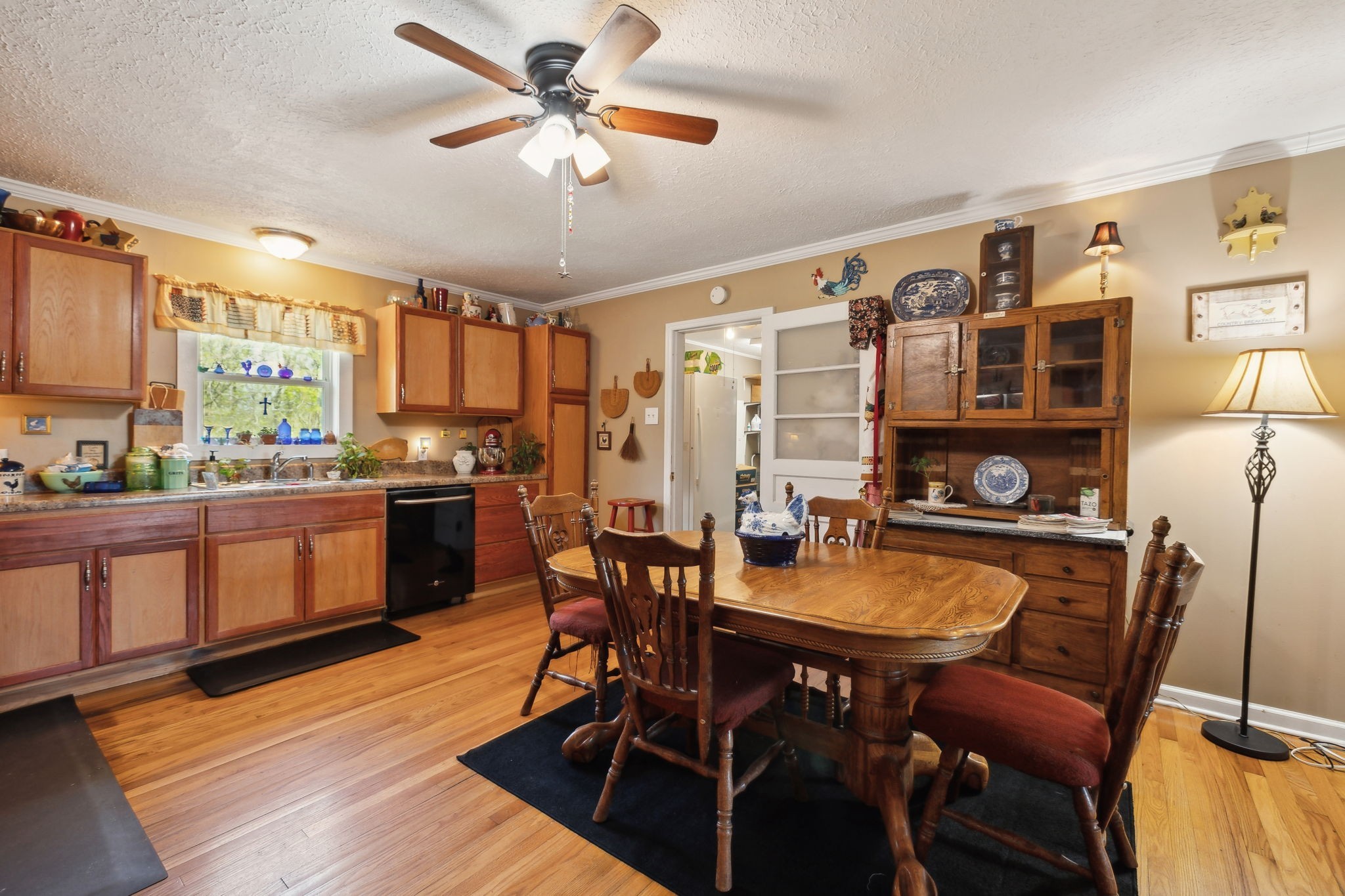 319 Hogan Road Gordonsville, TN 38563 - Photo 4 of 26