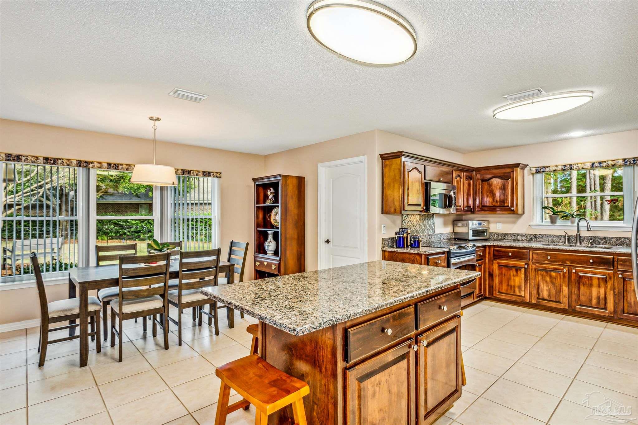 2526 Cove Road Navarre, FL 32566 - Photo 11 of 46