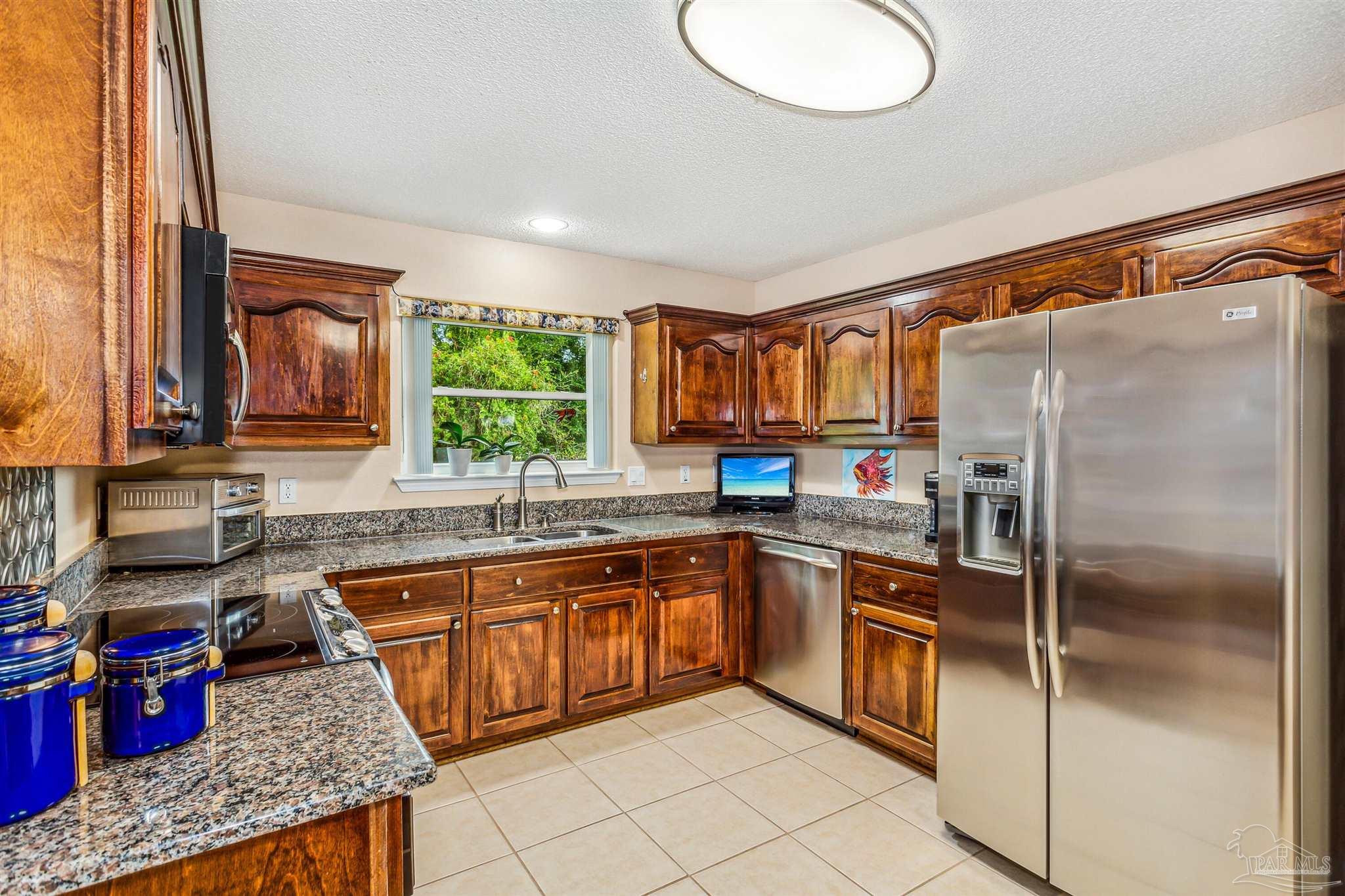 2526 Cove Road Navarre, FL 32566 - Photo 14 of 46