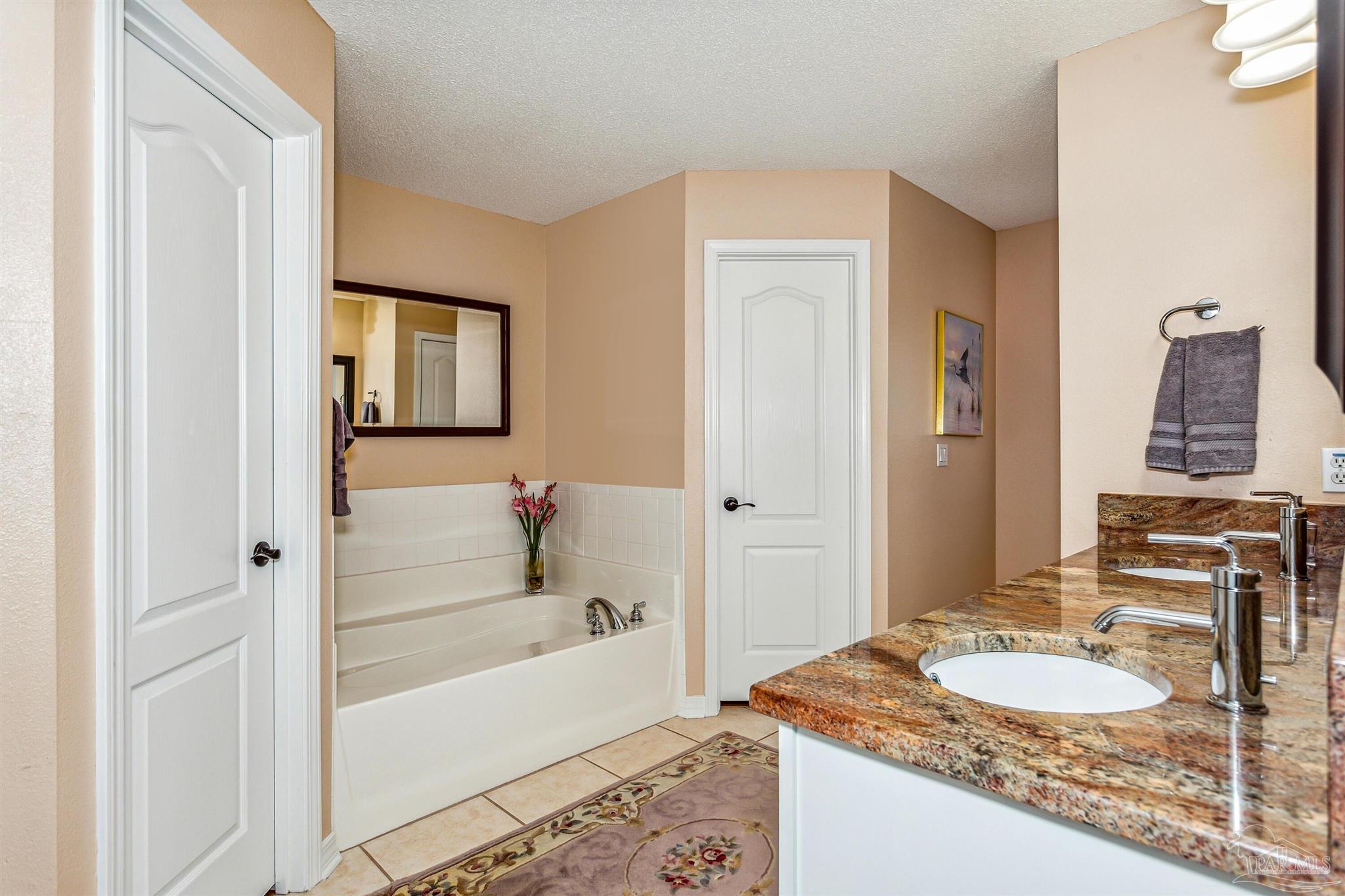 2526 Cove Road Navarre, FL 32566 - Photo 22 of 46